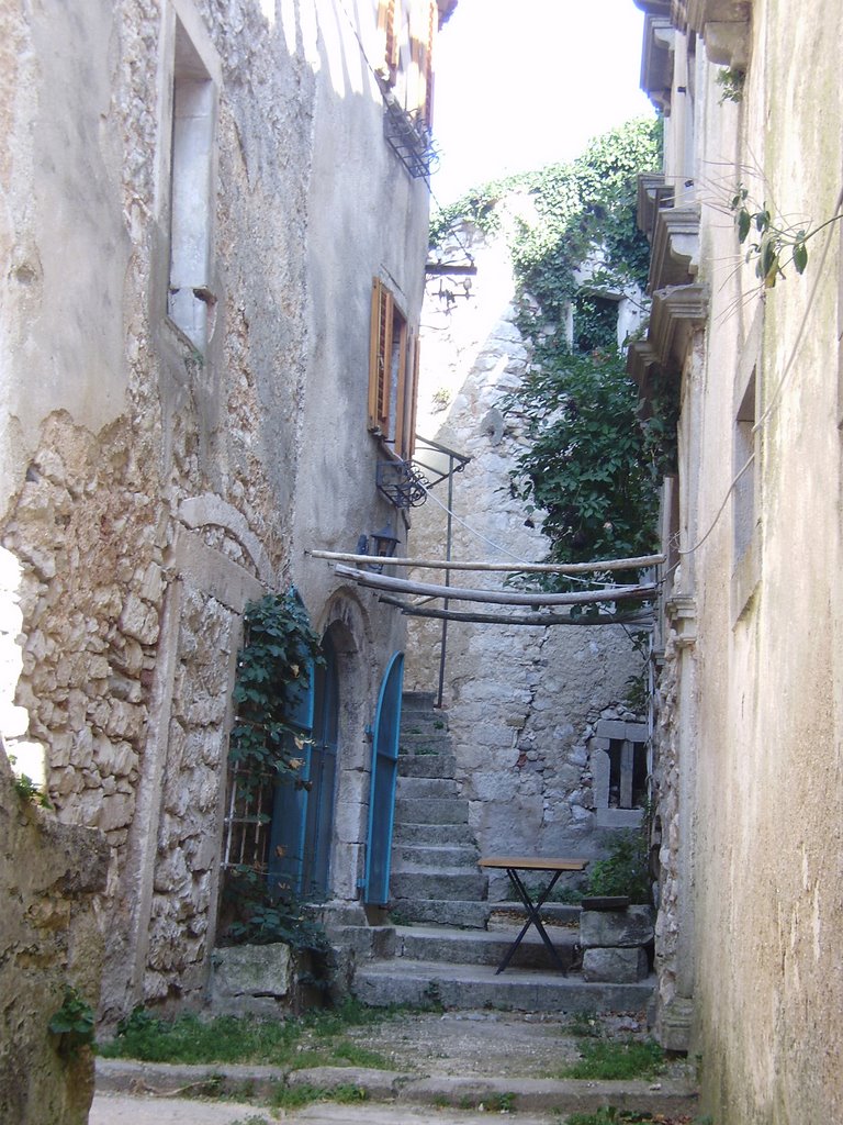 Plomin - Napuštena kuća /Deserted house by Marcel Mlinarić - CROATIA