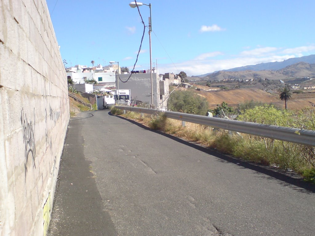 Calle Horizonte en las Perreras by acramelo