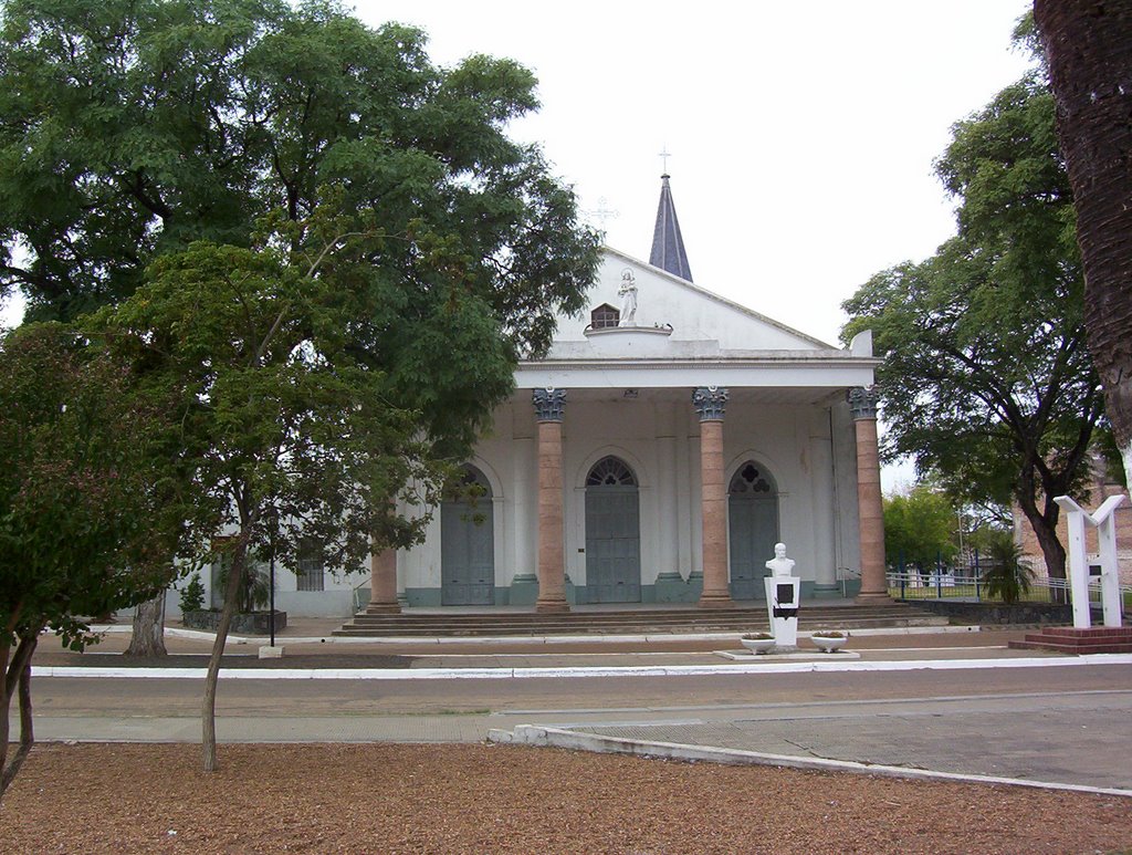 Iglesia Villa San José by Sebastian Matias Led…