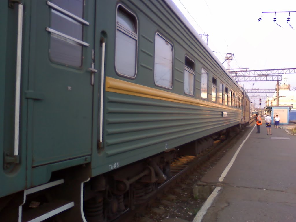 Поезд №7087 сообщением "краснодар-анапа" / Express-train "Krasnodar-Anapa" / 2009 by Nitrogеn Alexander