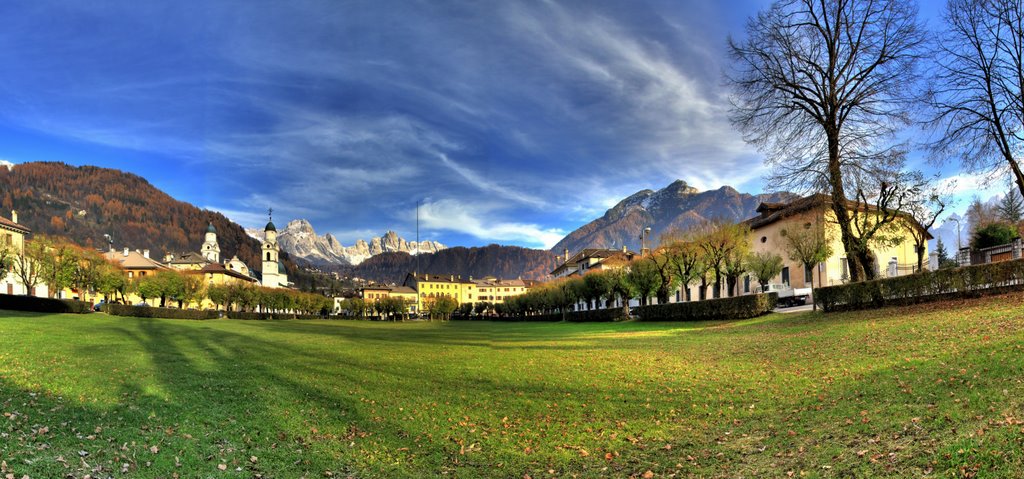 Agordo centro, panoramica autunnale by Armando De Bortol