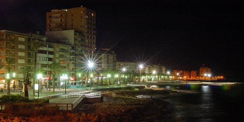 Paseo Maritimo de Noche Torrevieja © (Foto_Seb) by © www.fotoseb.es - Sebastien Pigneur Jans