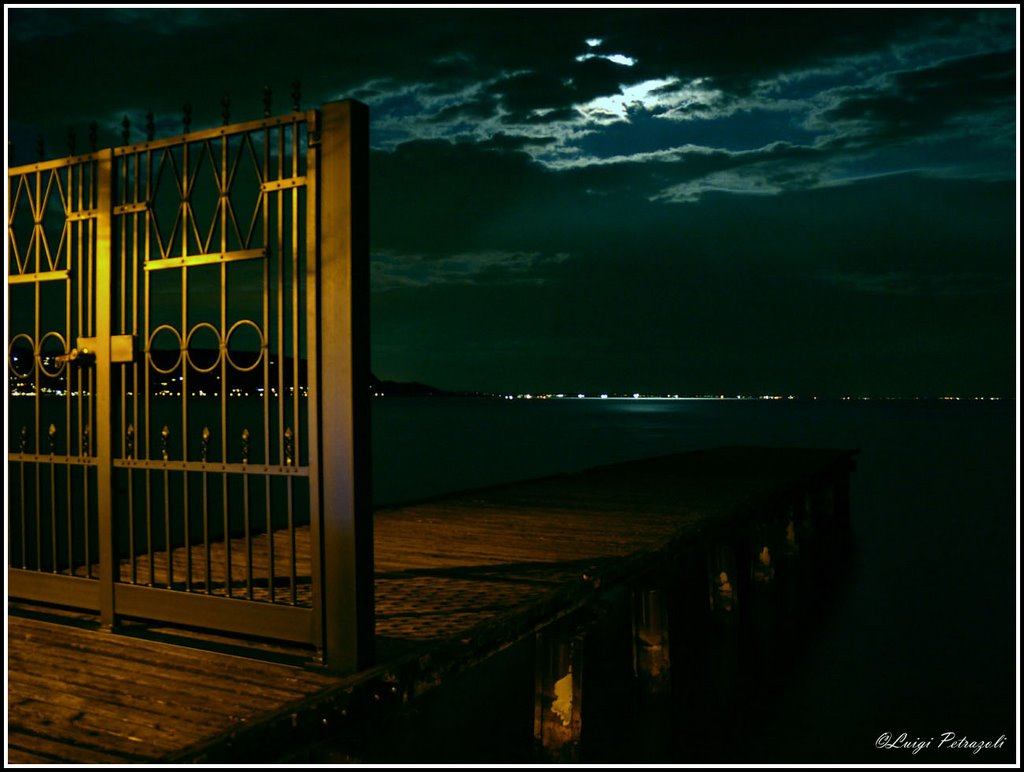 Le porte della notte - (titolo di Marianna-A) - Toscolano Maderno by ©Luigi Petrazzoli