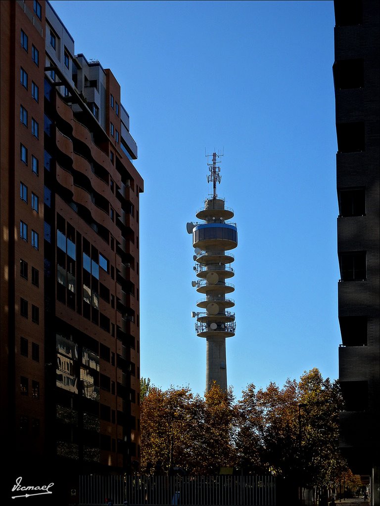 091122-84 ZARAGOZA URBANA. TORRE COMUNICACIONES by VICMAEL