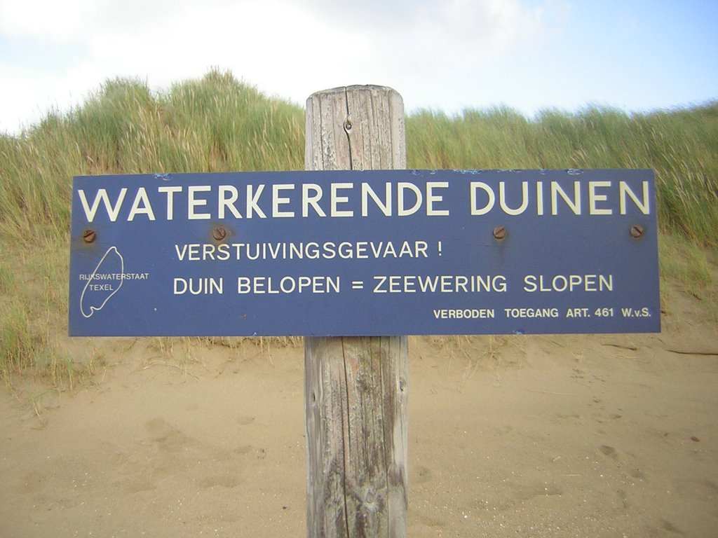 WATERKERENDE DUINEN by ecam