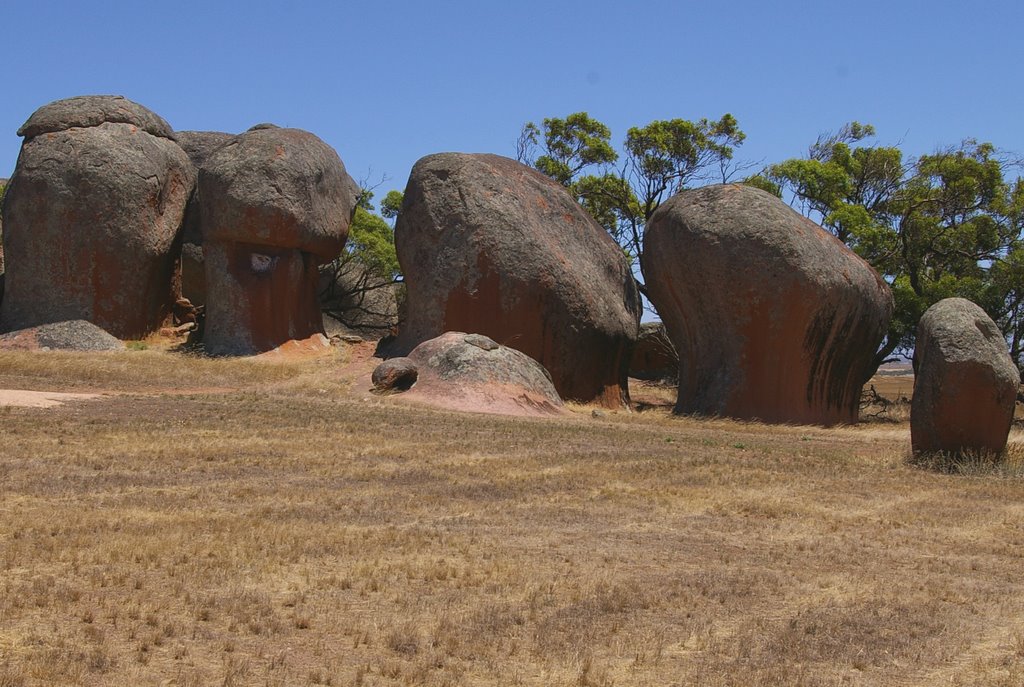 Murphys Haystacks 1 by Kotti