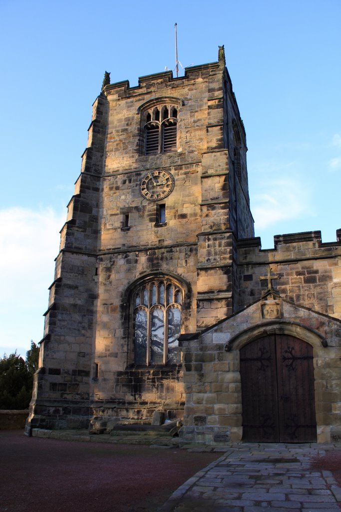 St Michaels Church, Alnwick, Northumberland by Graham Turnbull