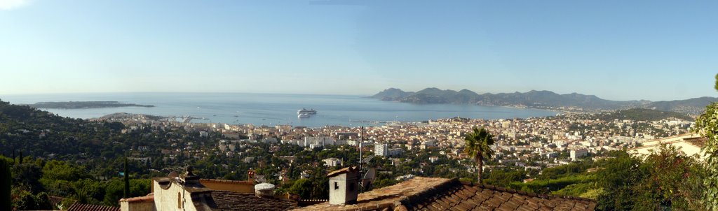 Baie de Cannes by daniel etten