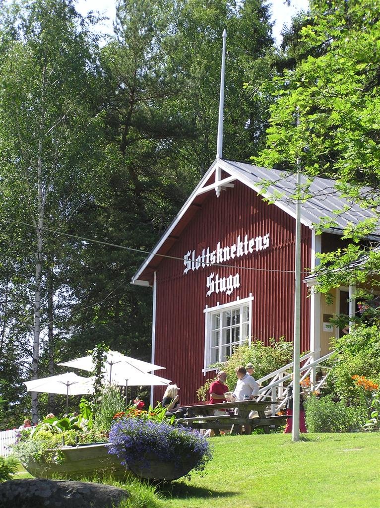 Cafe at Raseborg by Juha Meriluoto