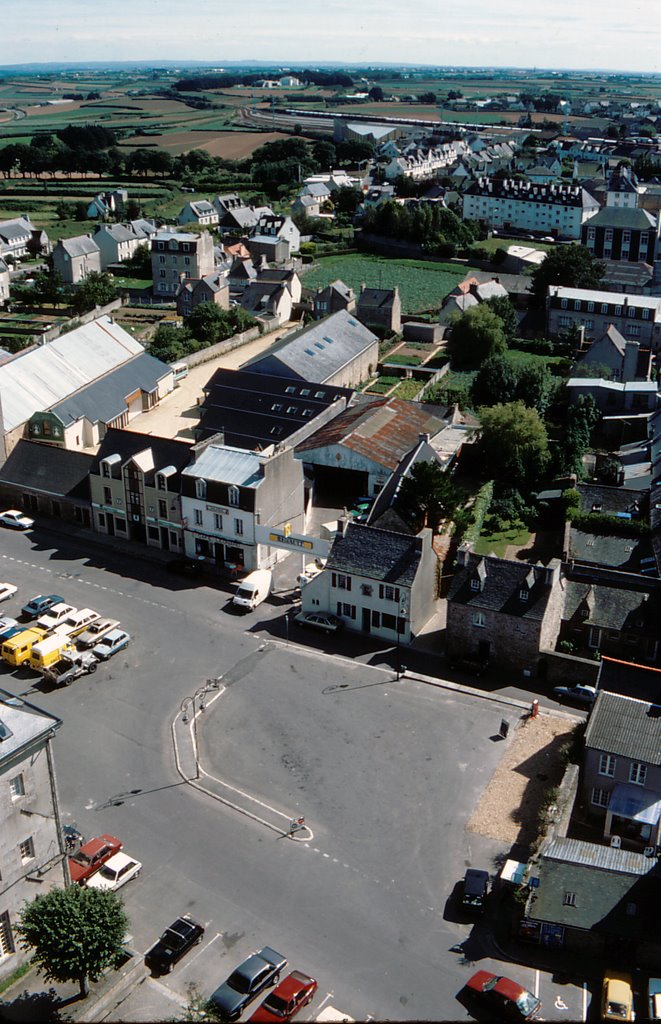 Saint-Pol-de-Léon - Bretagne - 1987 by Ole Holbech