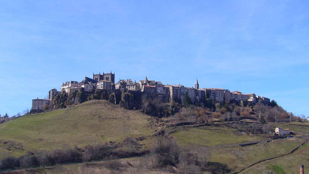 Village de Saint-Flour by fx.robin