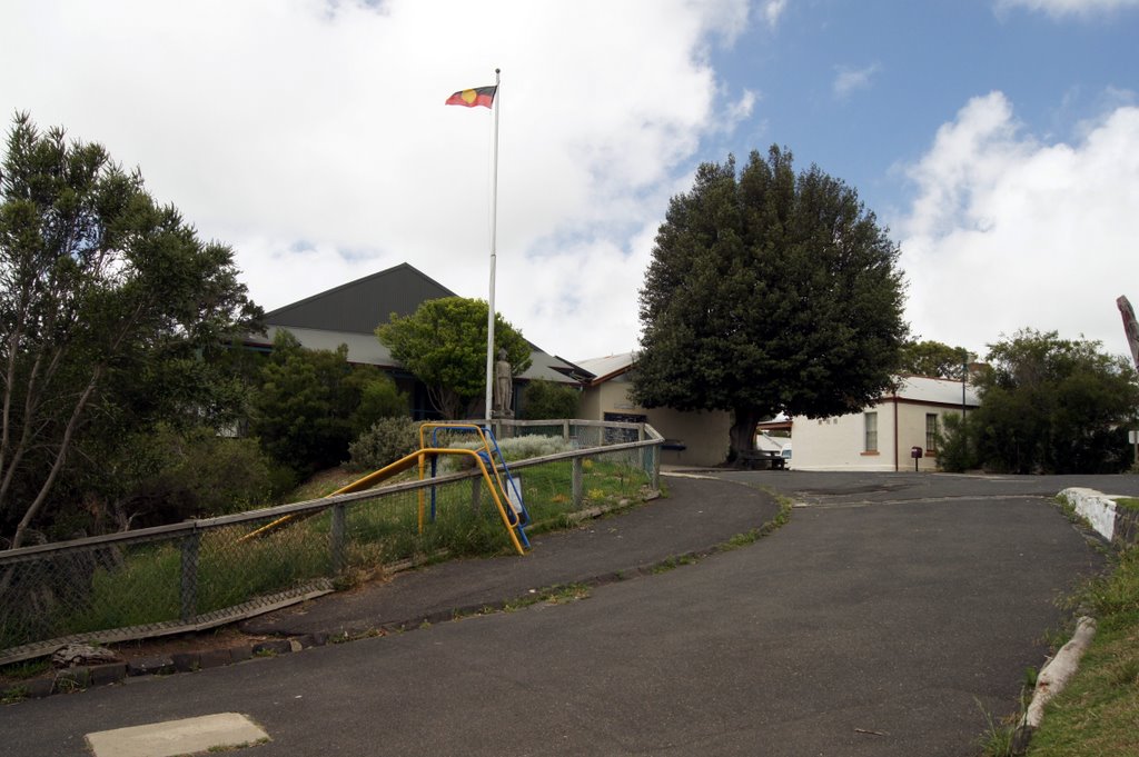 Portsea Camp (2009). On the left is the giant slide and Franklin Barracks is in the background on the right by Muzza from McCrae