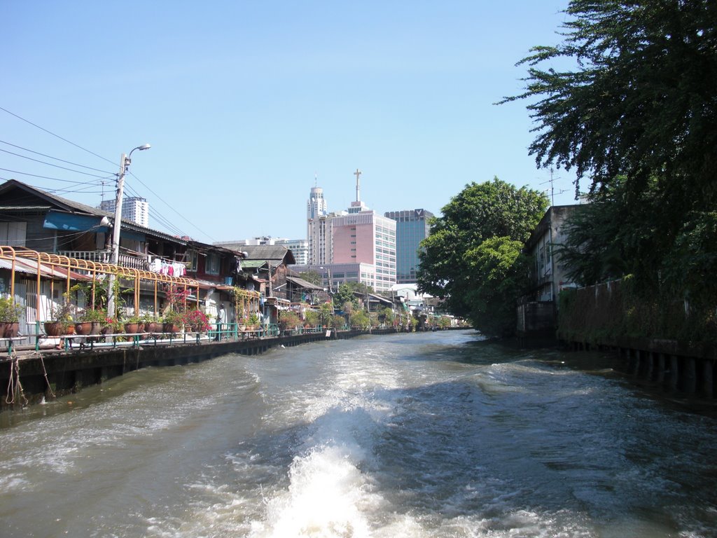 Amazing Thailand Khlong Mahanak by pivatana