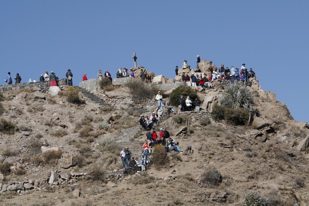 Cruz del Colca by Jesus M Tortajada