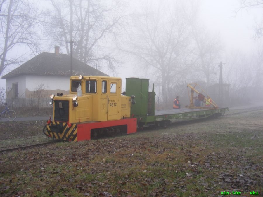 Balsa, tiszaparti végállomás / end station at Tisza bank by uhi67