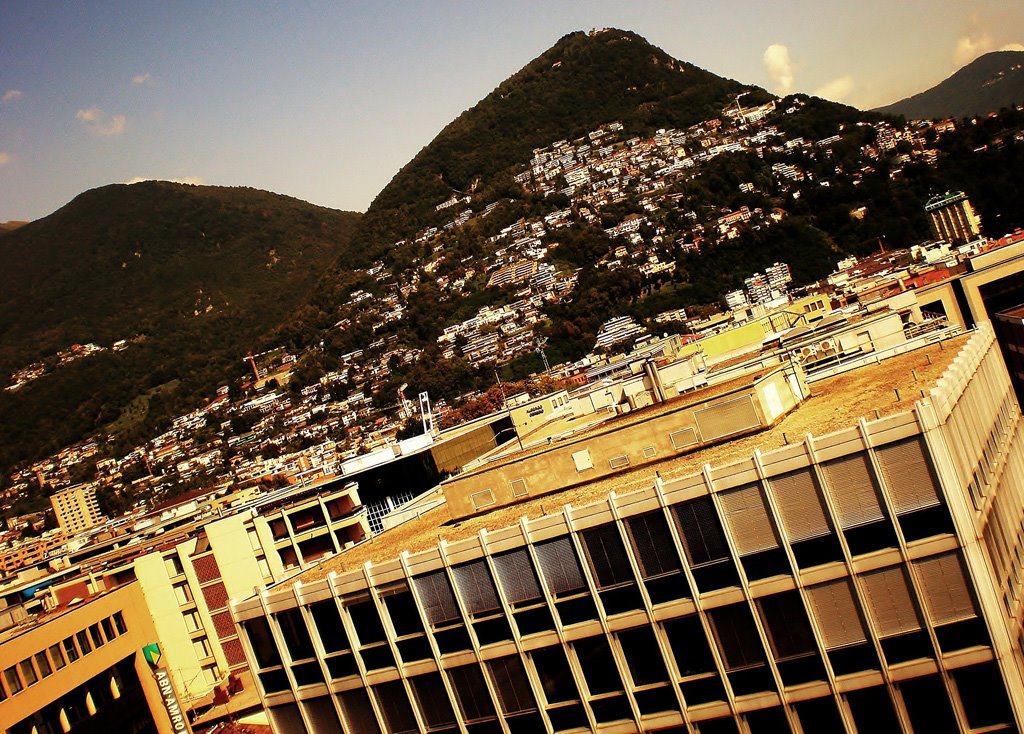 Vista Da Autosilo CENTRO LUGANO by TYRA