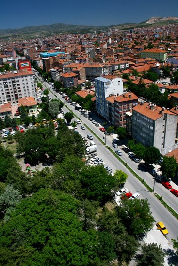 İnönü Caddesi by Hasan Kahraman