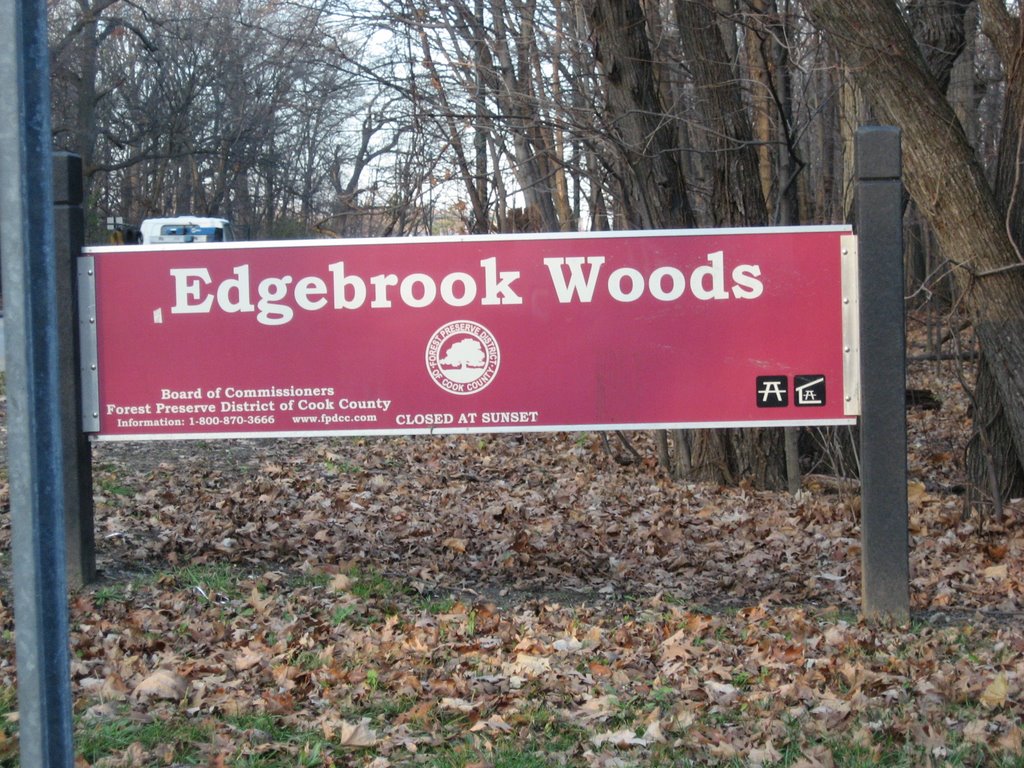 Edgebrook woods by bernalmichelle