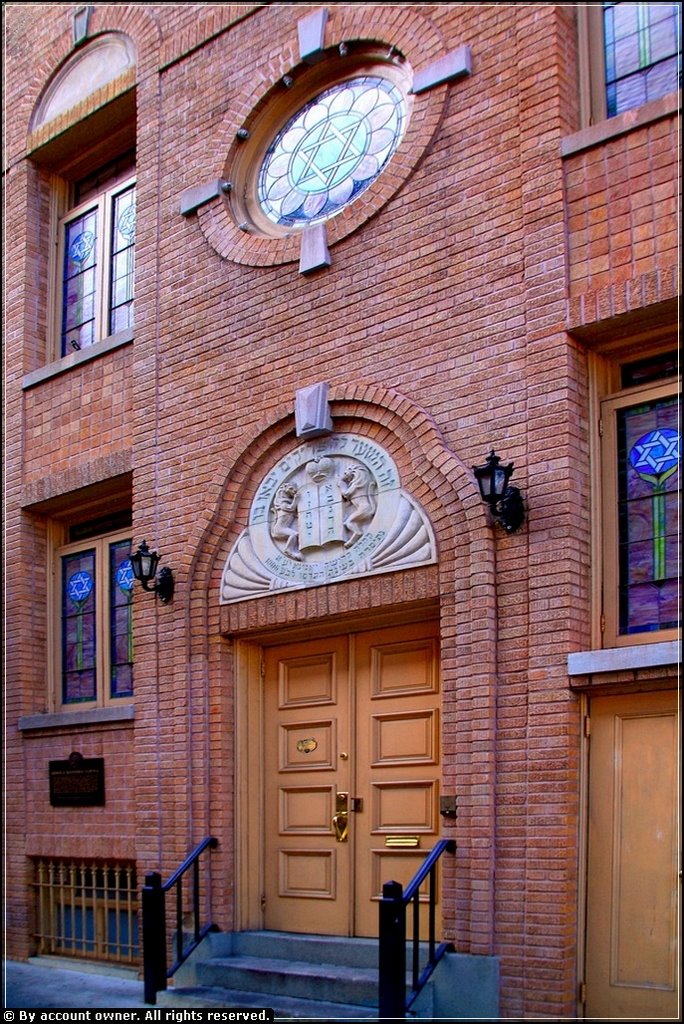 Kehila Kedosha Janina Synagogue and Museum (www.kkjsm.org) - 280 Broome Street, NYC - September 2009 by LuciaM