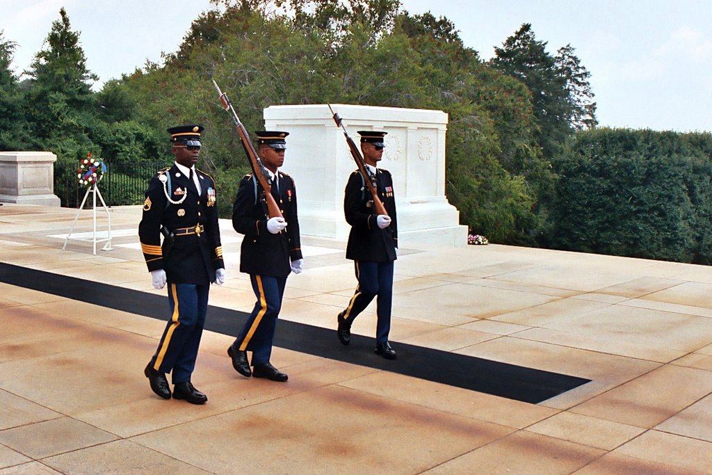 Tomb of the Unknown, Changing of the Guard by hilerm