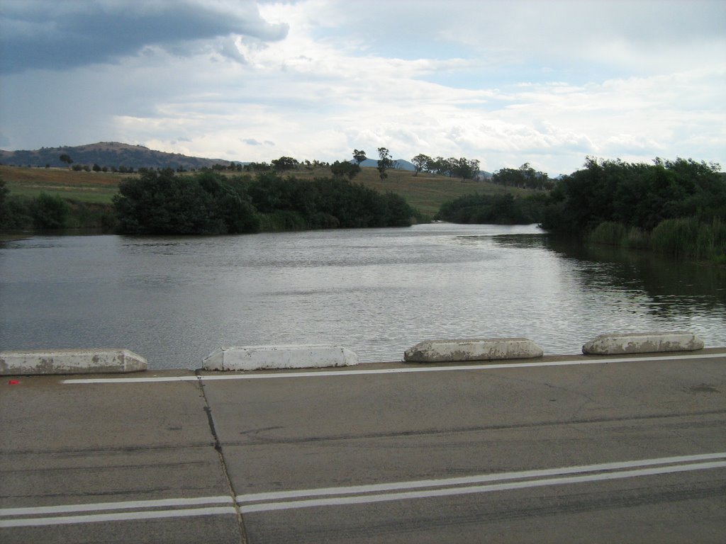 Murrumbidgee River at Point Hut Crossing near Tuggeranong, ACT by Jason Boyd