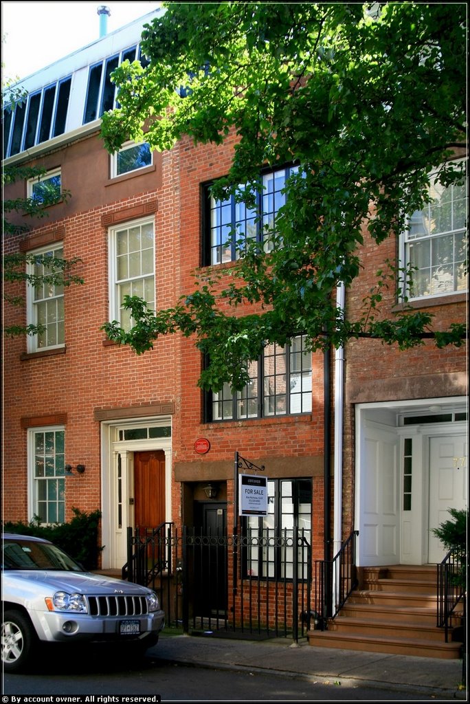 75 1/2 Bedford Street - Greenwich Village, NYC - September 2009 . . . Often called the 'narrowest house in Greenwich Village', this building was briefly the home of the poet Edna St. Vincent Millay in the 1920s. by LuciaM