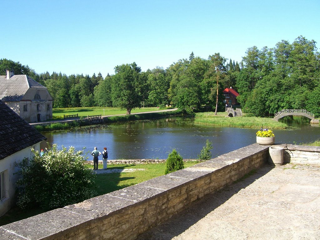 Vihula Manor, Estonia by jukka_pnrm