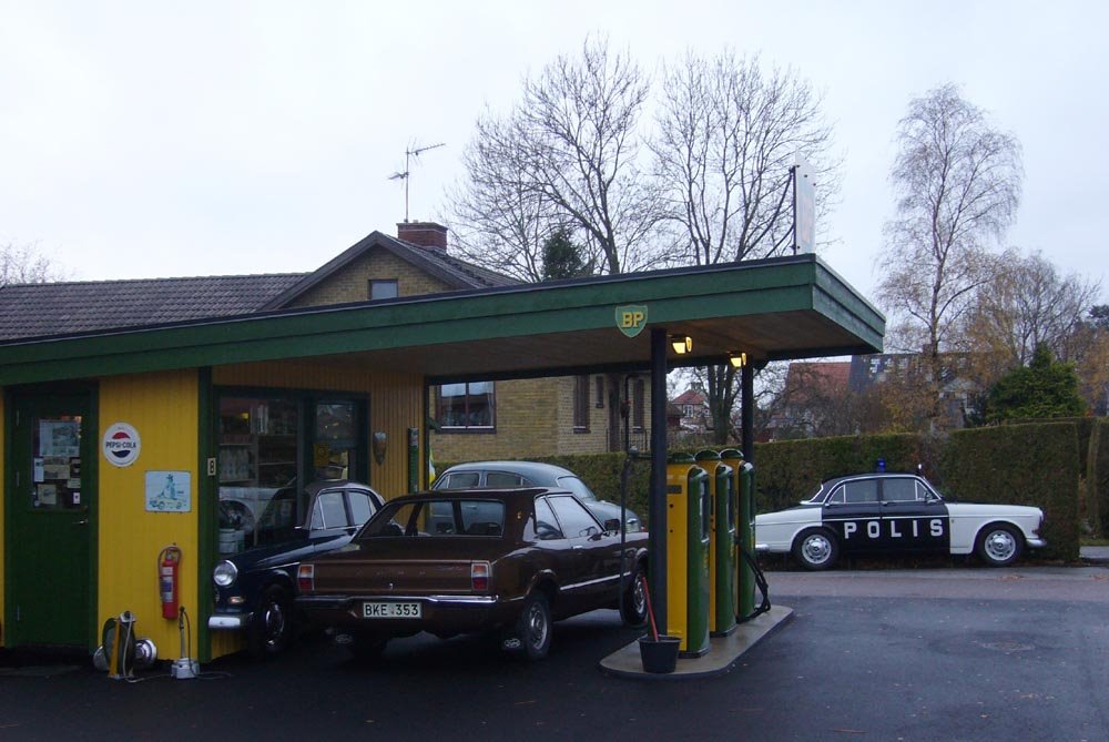 Harlösa vintage gas station by worldtravelimages.net