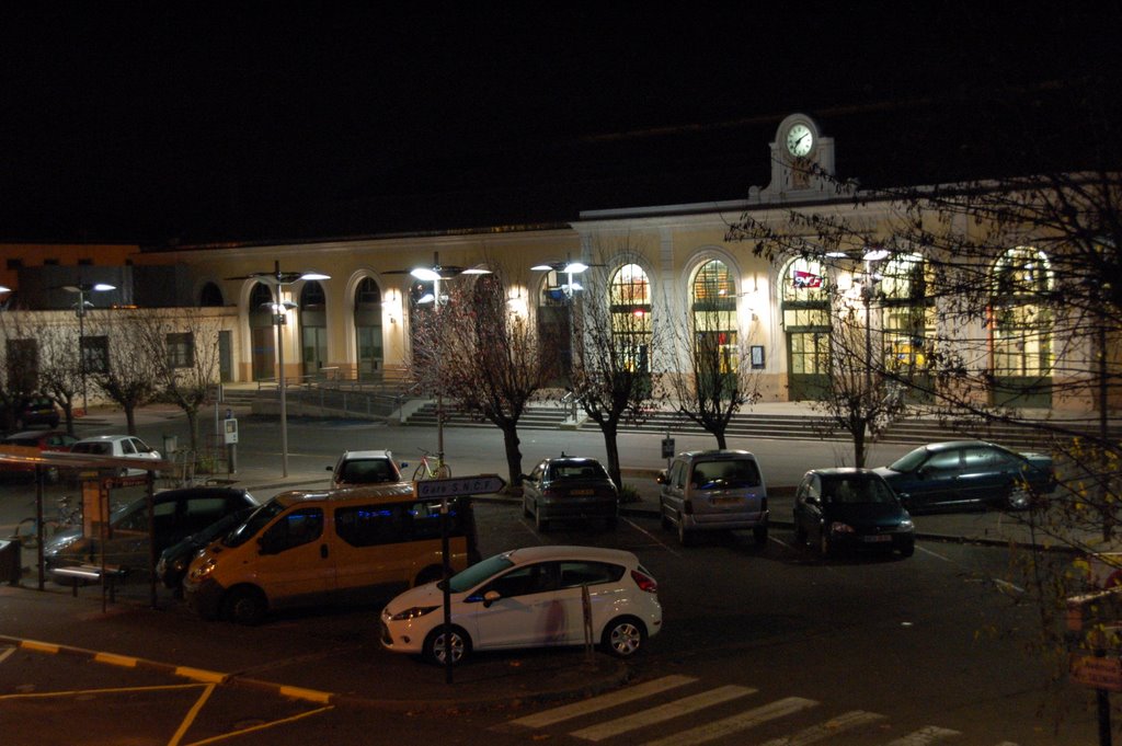 Gare de Montauban , France by belchior