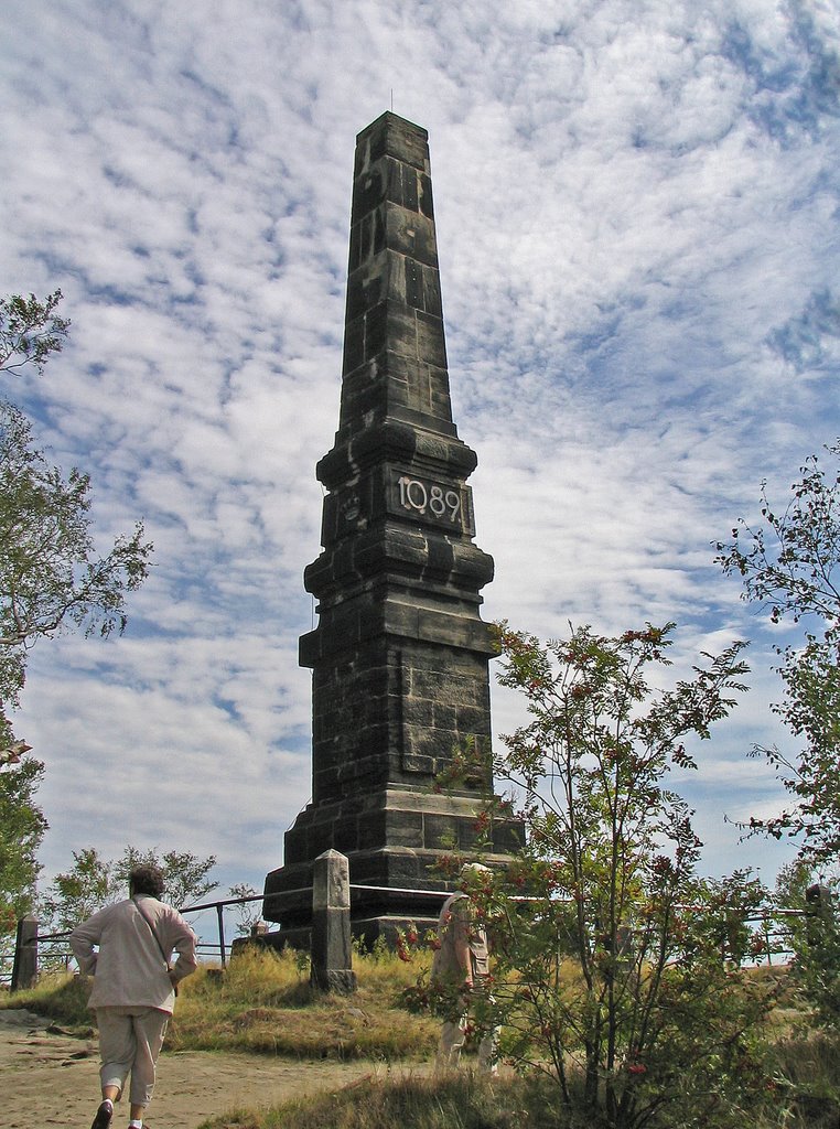 Auf dem Lilienstein by Helmut Fischer