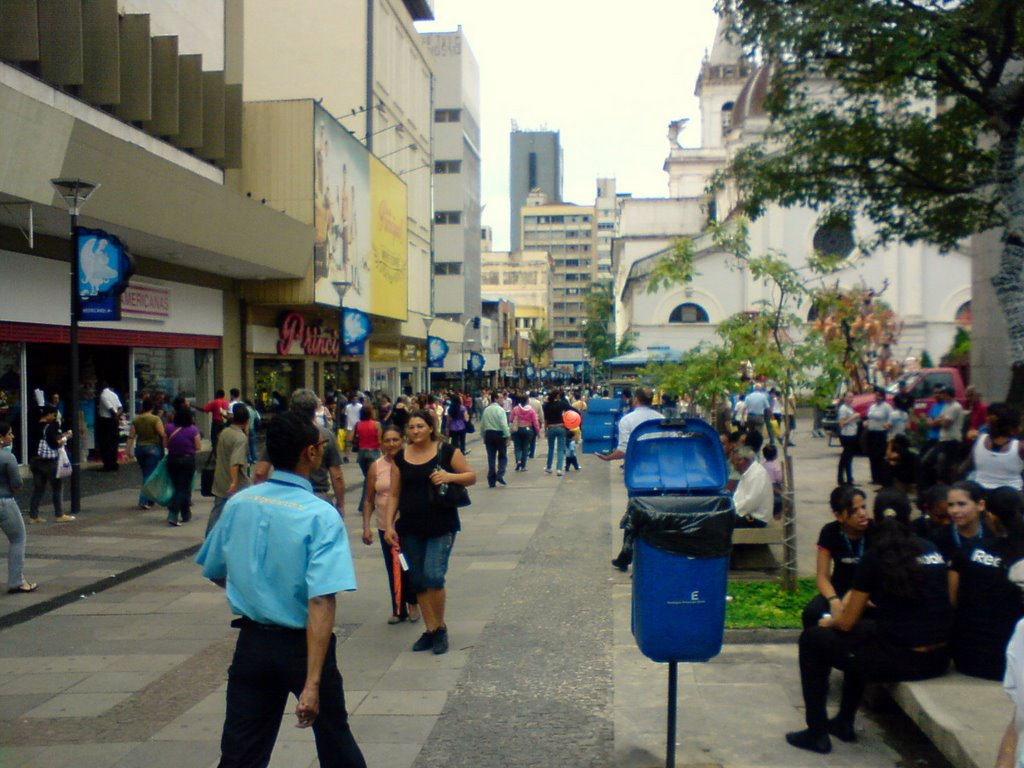 Rua 13 de Maio by enioprado