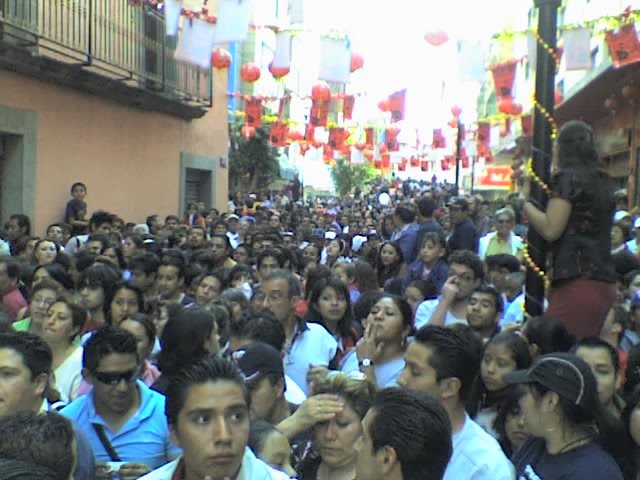 Año Nuevo en el Barrio Chino by Xitlali Rodriguez