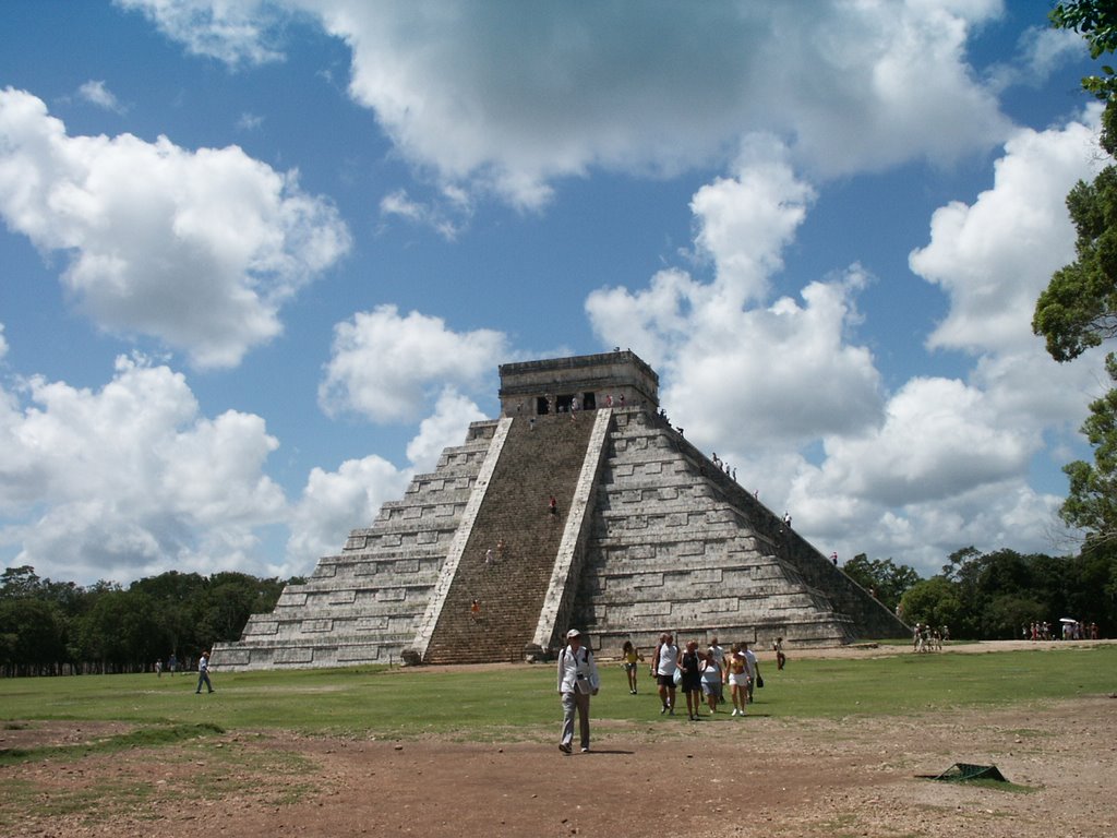 Chichen Itza ... entre Mérida i Cancún by Josep Fité