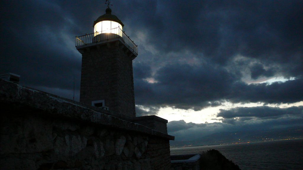 Lighthouse in Hireon Temple area by Vassilis Arvanitopou…