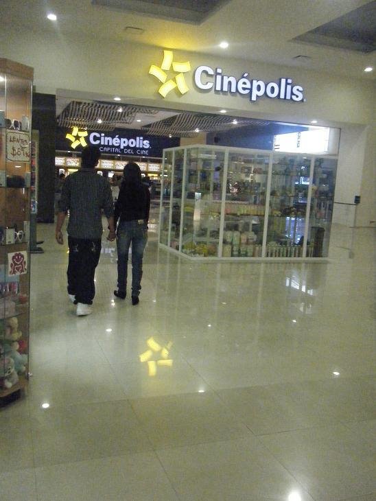 Uriangato - Cinepolis Galerías Metropolitana by Wolverine13