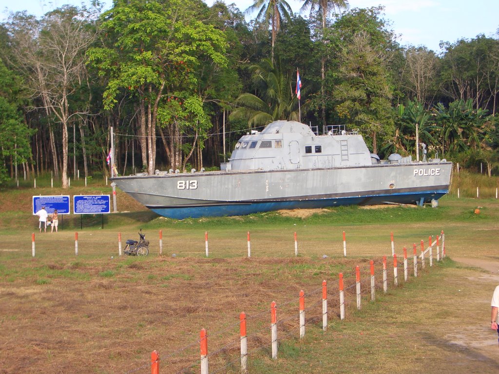 Khao Lak_Tsunami Memorial by GEO-Reini