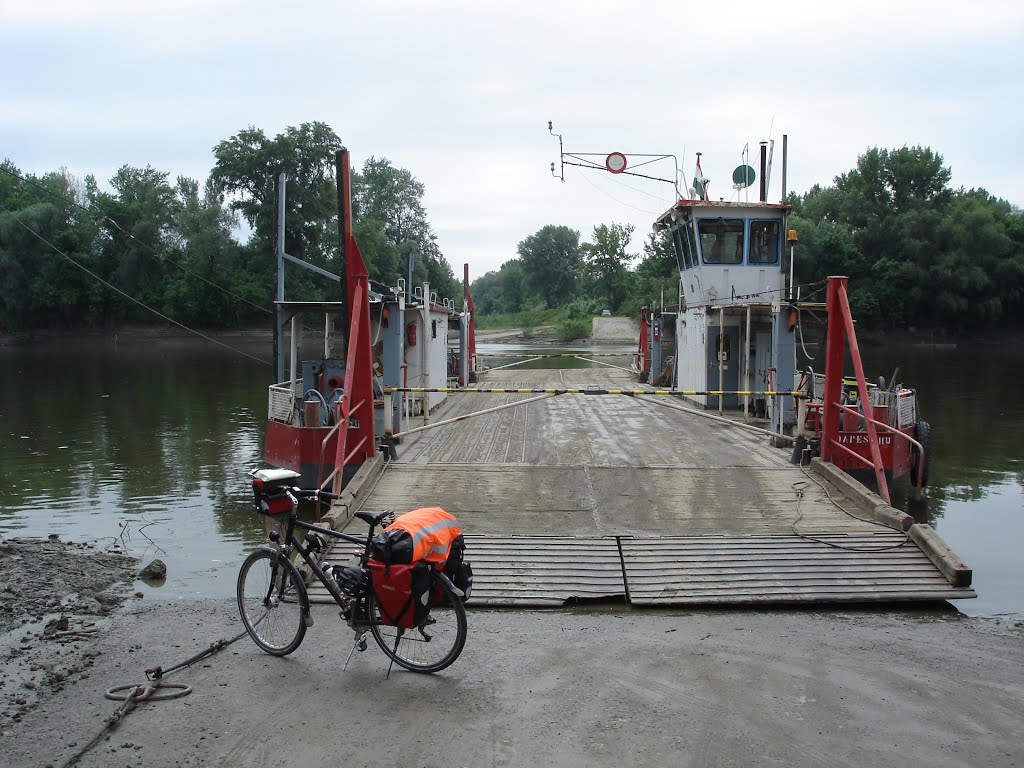 Szeged - Mako Fähre über Tisza by we.mueller