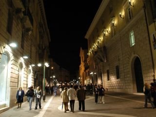 Corso Giuseppe Garibaldi by RobyP