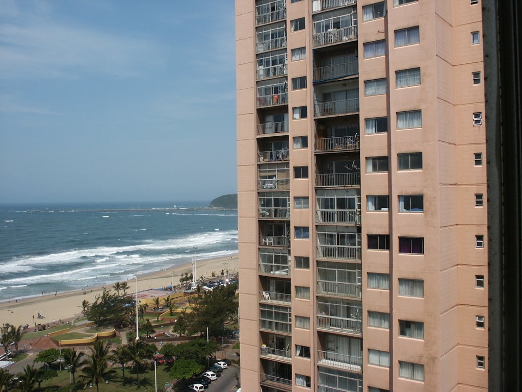 Photo #3 from 12th Floor of Durban Spa - Durban, South Africa by crashsite