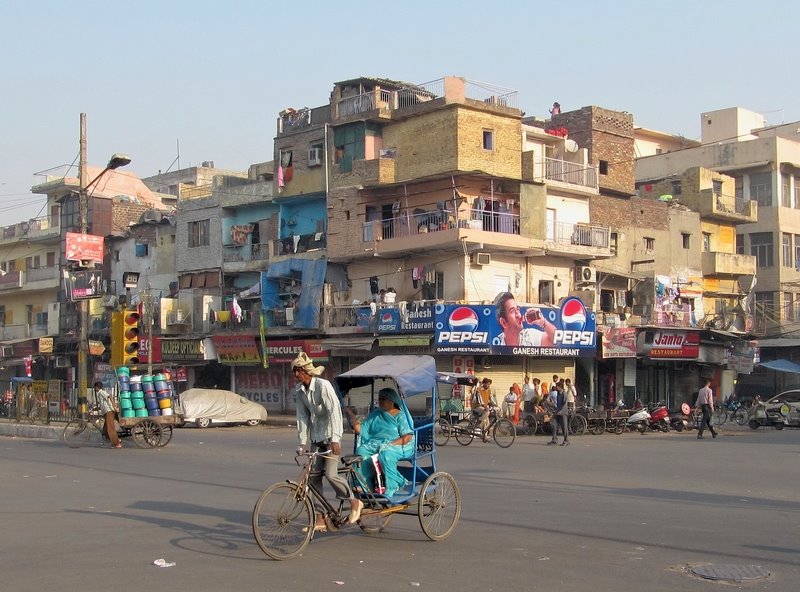 Karol Bagh - New Dehli - India by Martin Jendrichowski