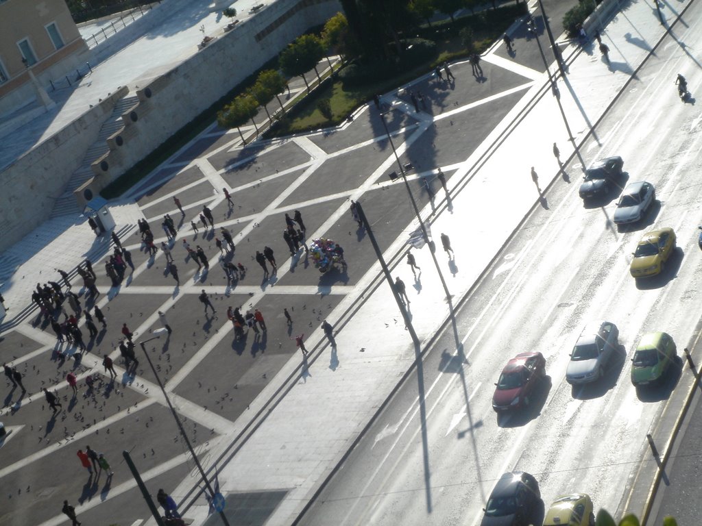 Syntagma Square by Isabella Kounidou