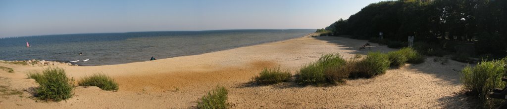 Unguarded beach by Paulnovi