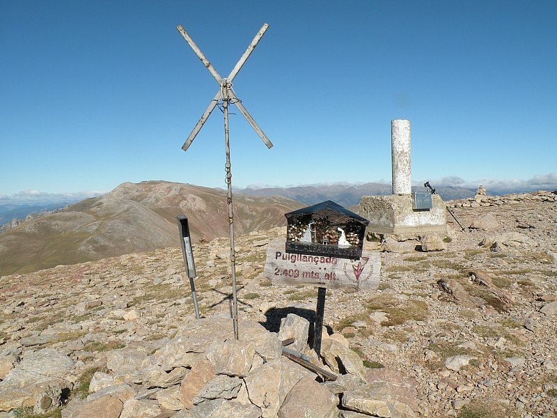 Puigllançada 2409m. by Pep Badia