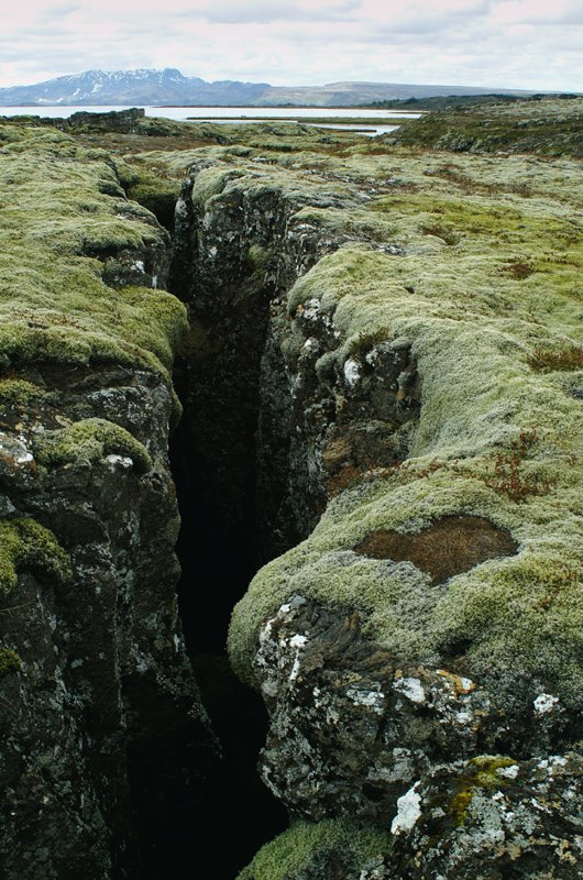 Þingvallavatn by Marek Koszorek www.wild-art.eu