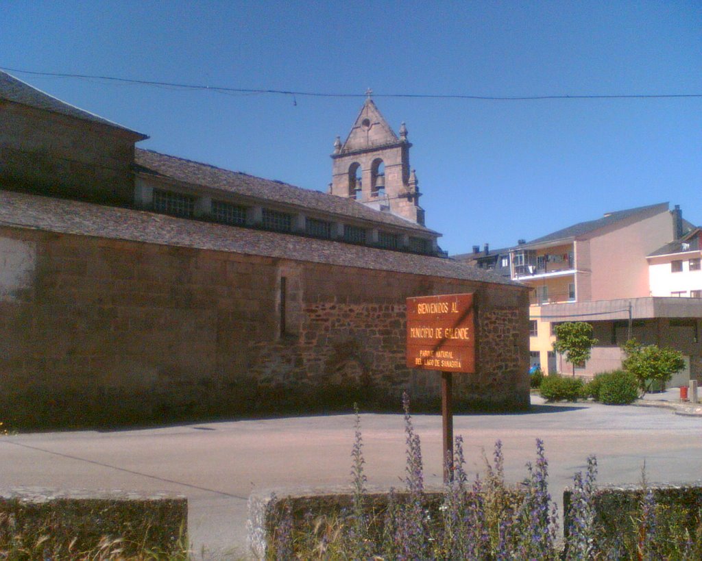 Iglesia del Puente de Sanabria by jrvigil