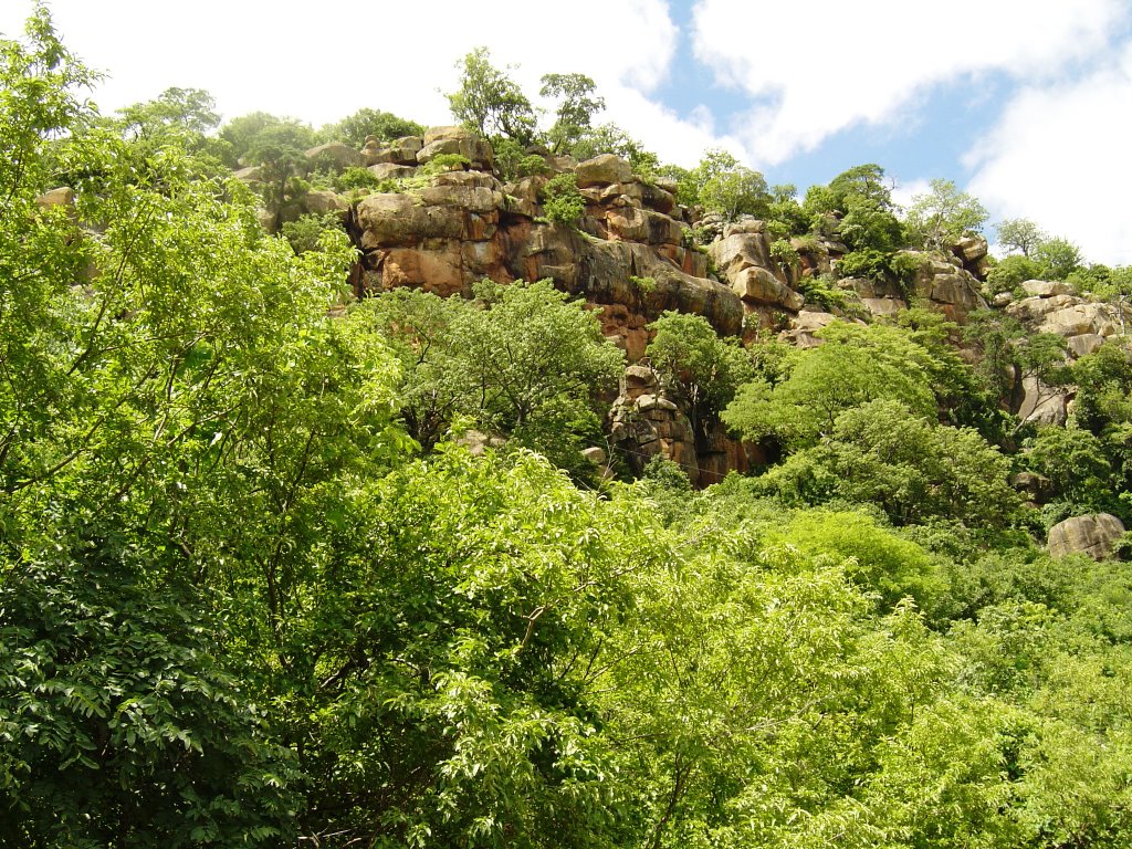 "Paisagem" Barragem Cahora-Bassa - Songo by José de Passos