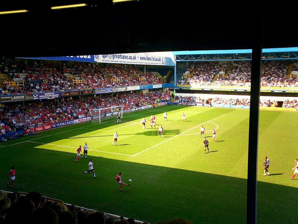 Fulham vs Charlton athletic by Rutger Kuipers