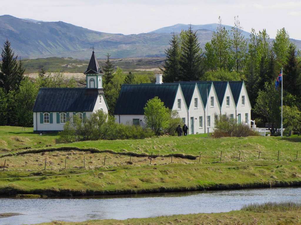 Thingvellir by Per Midjord