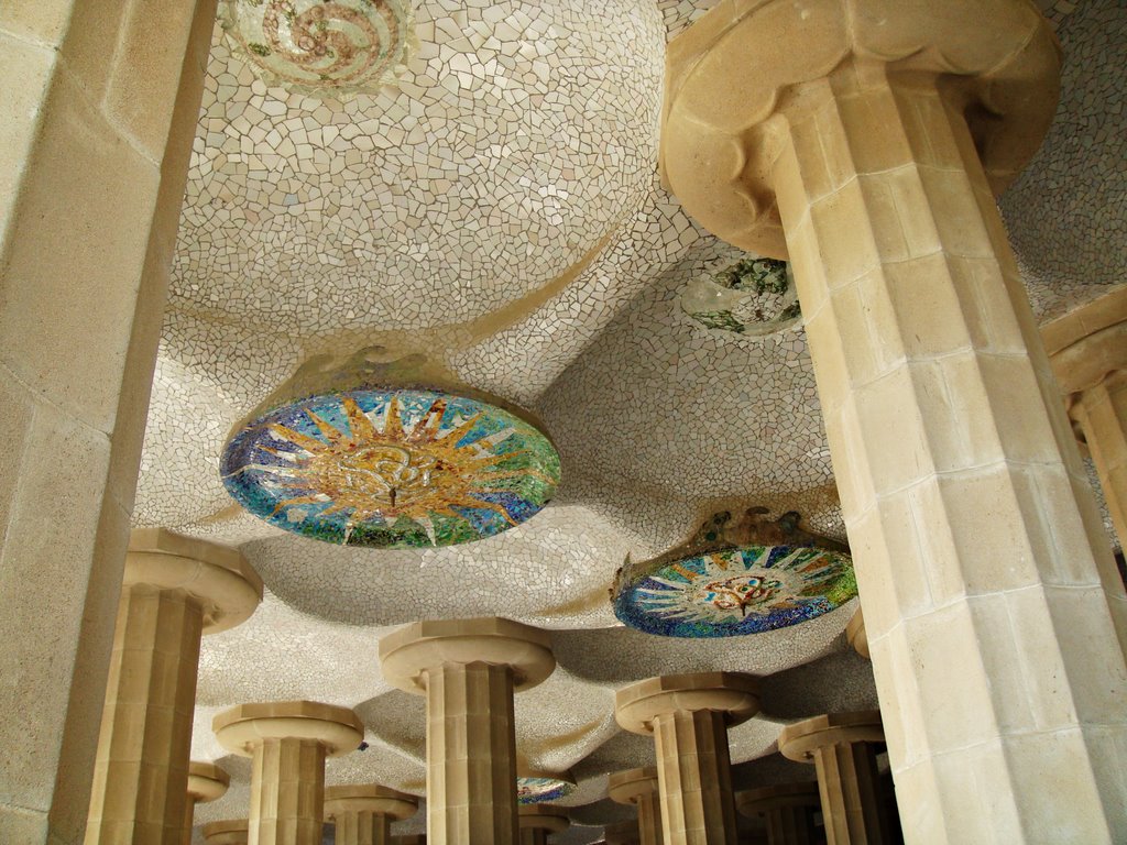 Barcelona - Parc Güell by Ghiocela