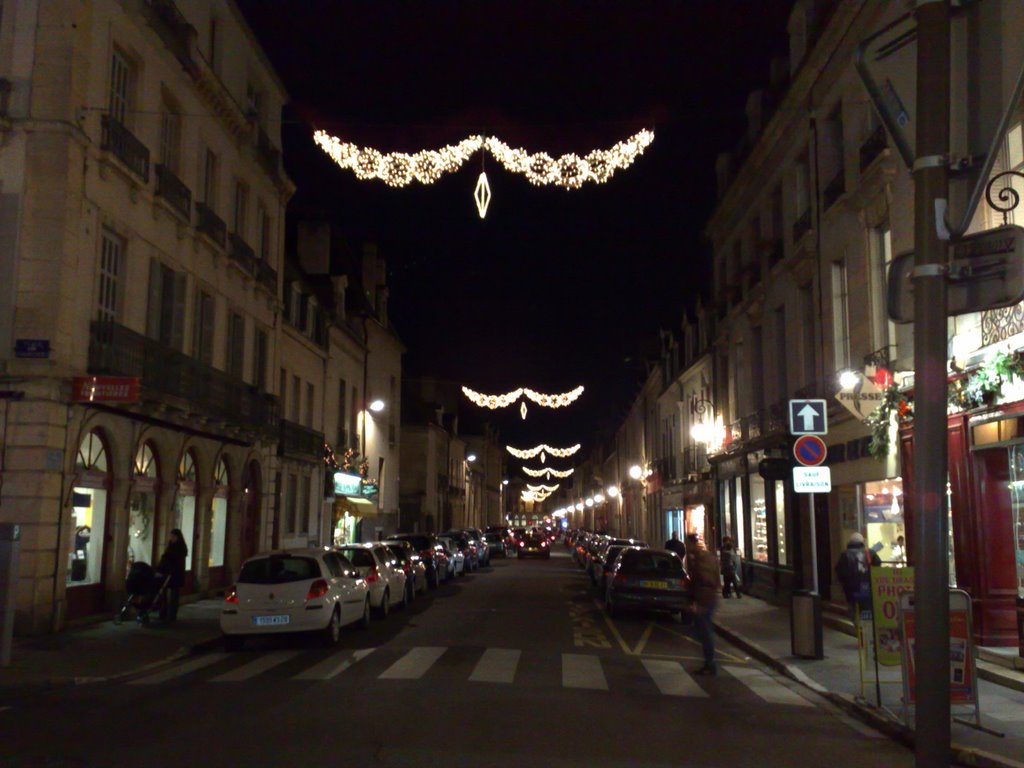 Rue Pasteur vue de la place des Cordeliers, Dijon (8 décembre 2009) by Nico L.